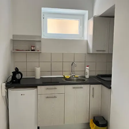 Apartman Aviora - Next To The Old Town *